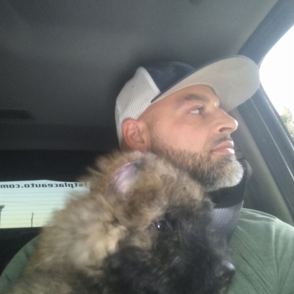 Meet your Posher, Chad - Picture 1 of 1